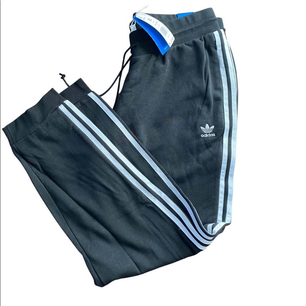 NWT Women‘s Adidas Pants, size XL